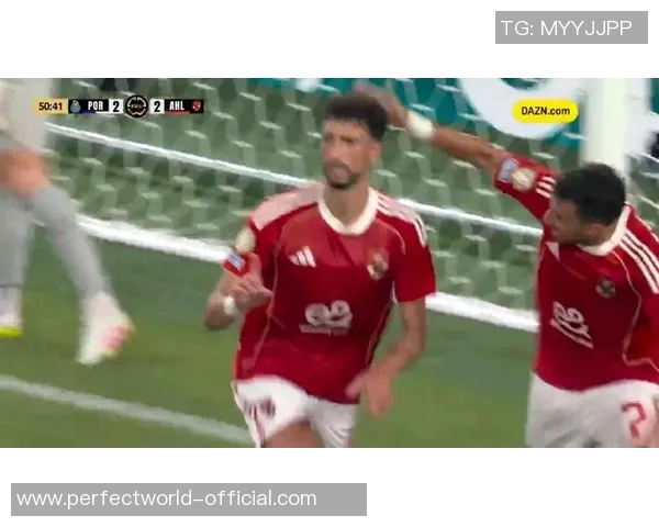 友谊赛惊现冷门那不勒斯逆转波尔图上演帽子戏法精彩瞬间