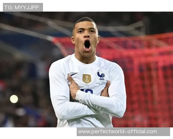 英超焦点战：拜仁与皇马激战成平局乌龙球成比赛转折点解析