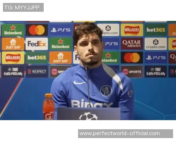 欧冠激战本菲卡与切尔西战成平局红牌事件引发全场热议与转会传闻