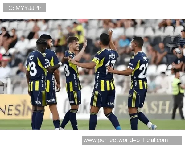 意甲激战本菲卡大胜国米点球大战瞬间点燃全场激情 意甲激战本菲卡大胜国米点球大战瞬间点燃全场激情