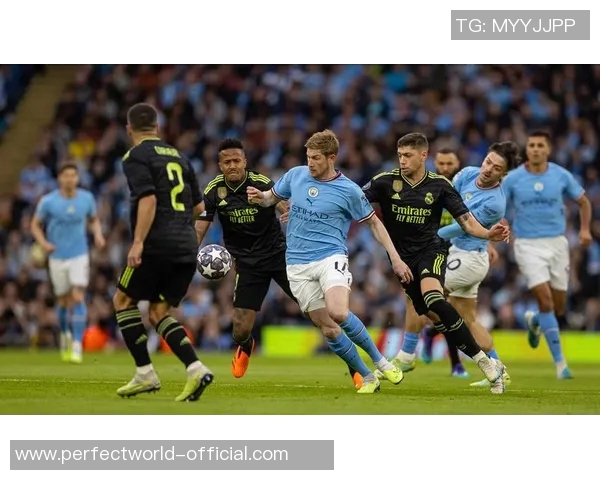 中超赛场惊现冷门皇马以四球大胜曼城引发全场狂欢 中超赛场惊现冷门皇马以四球大胜曼城引发全场狂欢