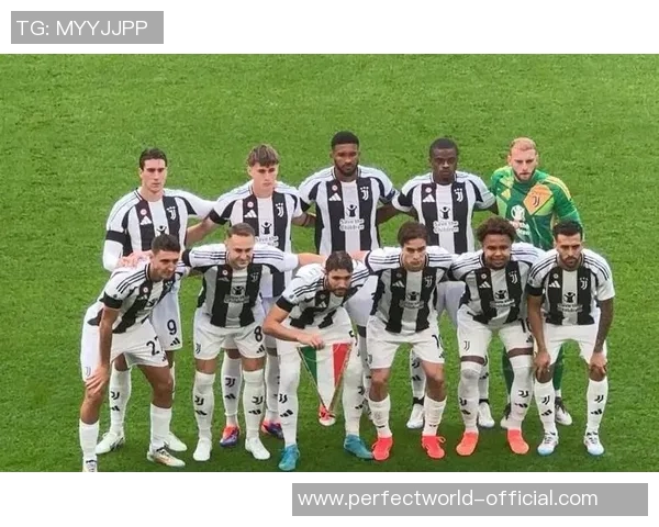 国王杯激战平局皇马与AC米兰互交白卷神扑瞬间引发全场热议